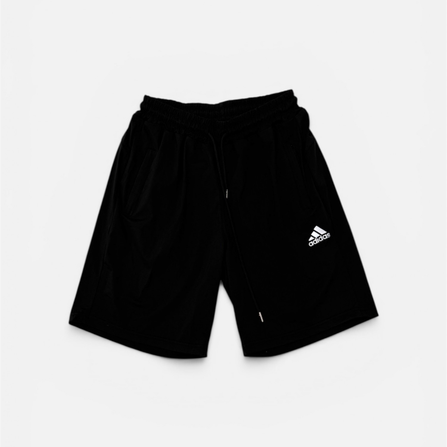 Adidas Μαύρη Ανδρική Αθλητική Βερμούδα με Λευκό Λογότυπο